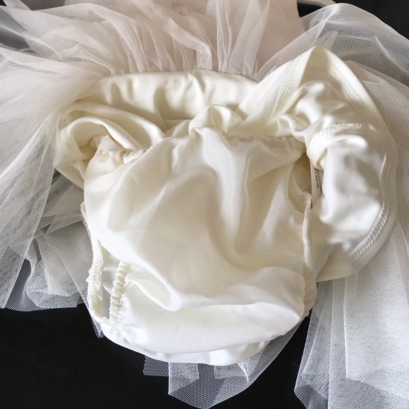 BNWT 18mo Dress with floral velvet and tulle - Picture 4 of 5